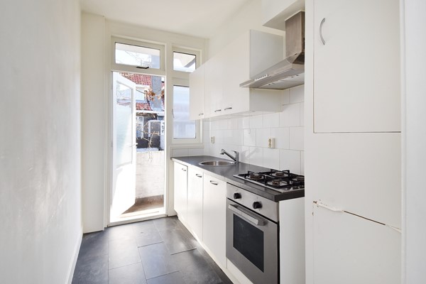 Medium property photo - Allard Piersonlaan 80, 2522 MR Den Haag